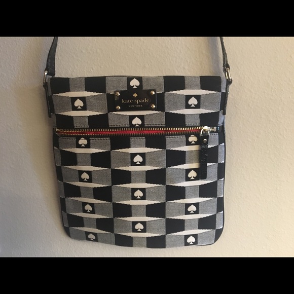 NWT! Kate Spade “Spades” crossbody - Picture 2 of 8